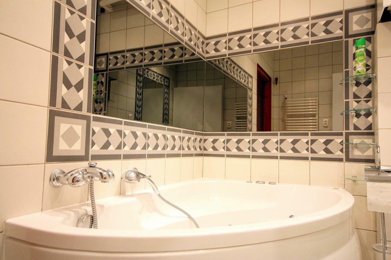 Velvet Apartament Kopinska Warsaw Room photo